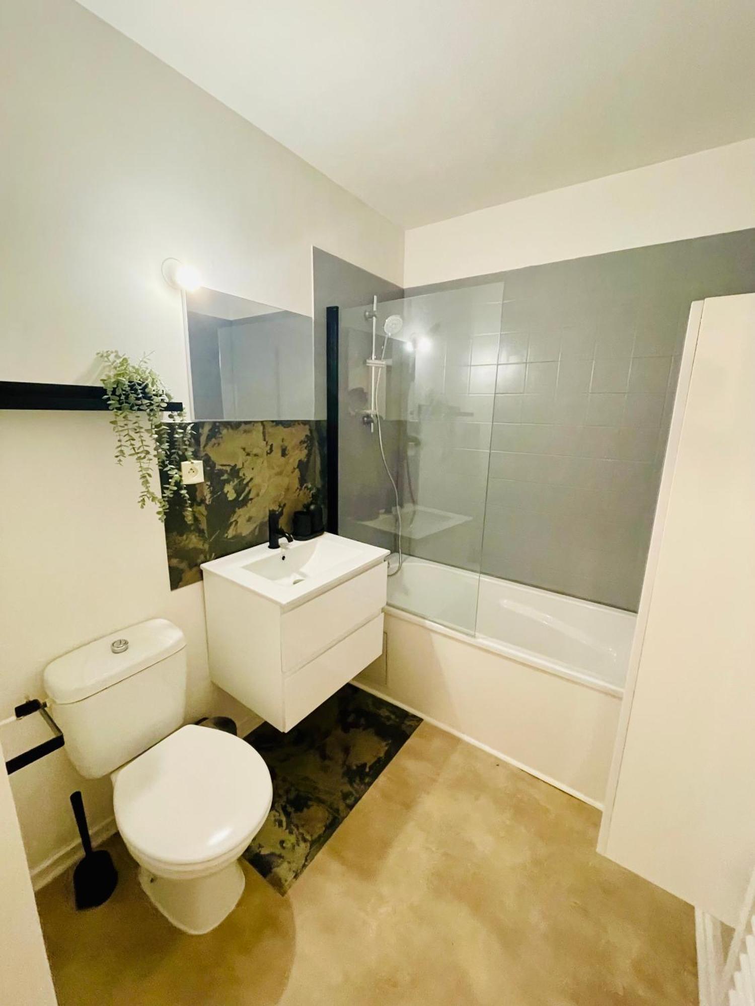 L'Escapade Apartment Fougeres Ngoại thất bức ảnh